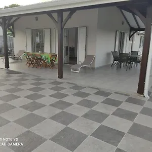  Hébergement de vacances Glyciridia Martinique